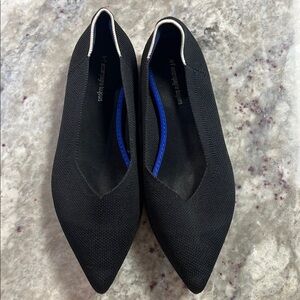 Black Women's Flats